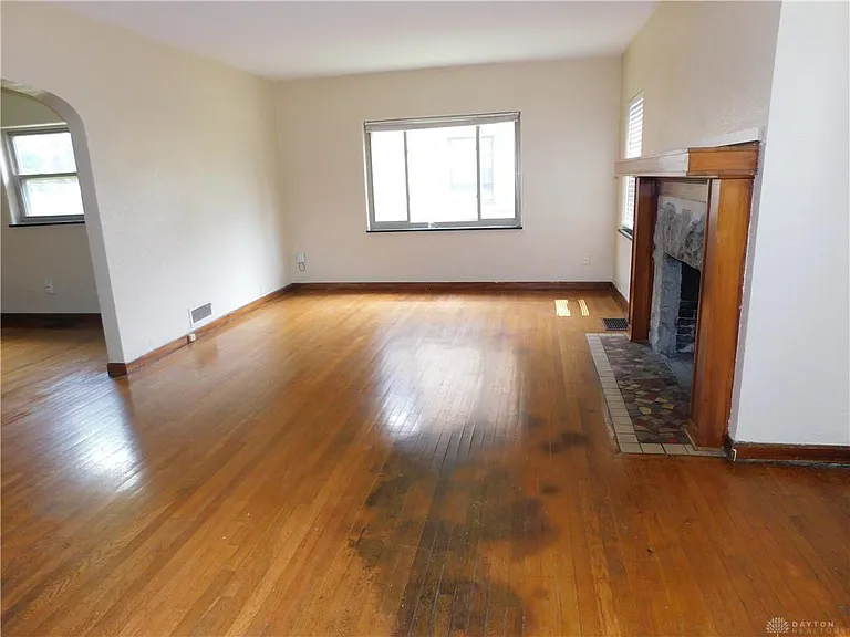 825 Audrey Pl — Photo 5