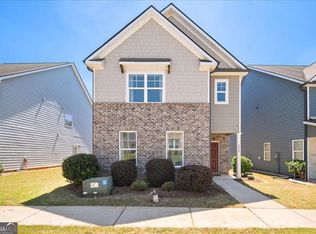 1214 Hawthorne Trl, East Pt, GA
