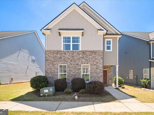 1214 Hawthorne Trl, East Pt, GA 30344