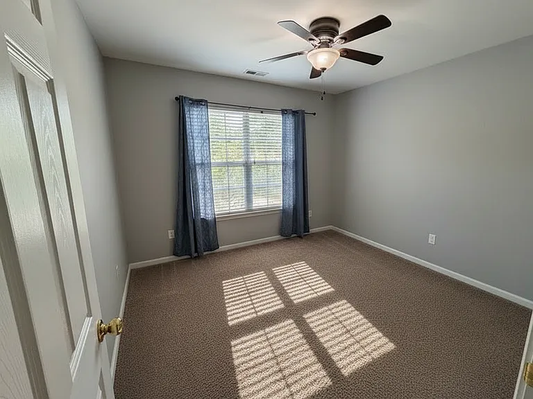 12018 Royal Castle Ct — Photo 8