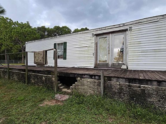 3rd image of 4580 Belleville Ct
