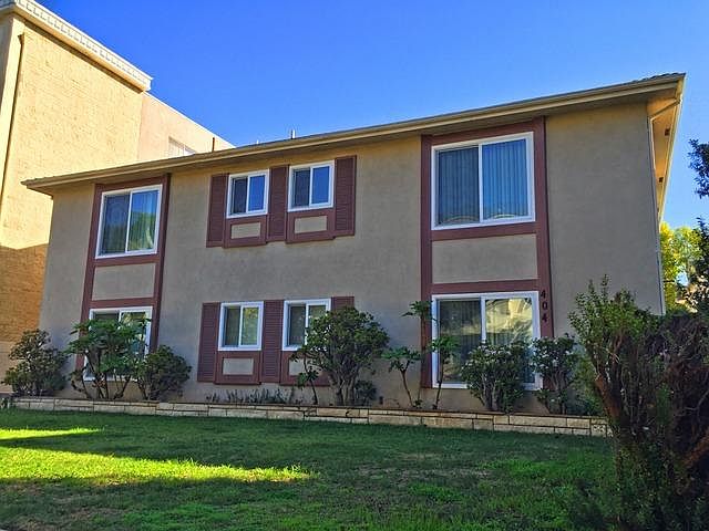 1st image of 404 N Palm Dr