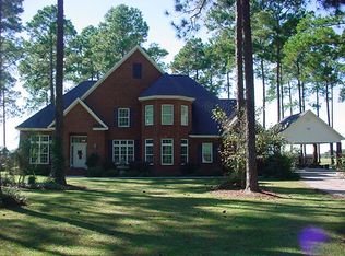 112 Briarwood Rd, Fitzgerald, GA 31750