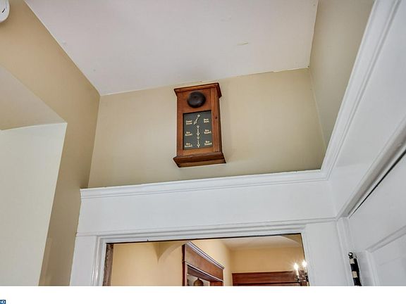 5th image of 1807 Woodlawn Ave