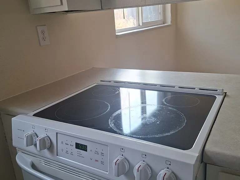 glass top stove/oven