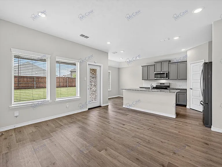 9808 High Banker Dr — Photo 4