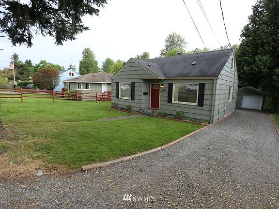 2nd image of 4506 E E Street