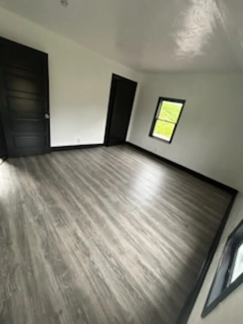 Newly Update 3 bedroom 1 bath house for rent in Port Vue! — Photo 3