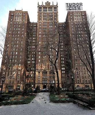 Sold by Compass | media 19