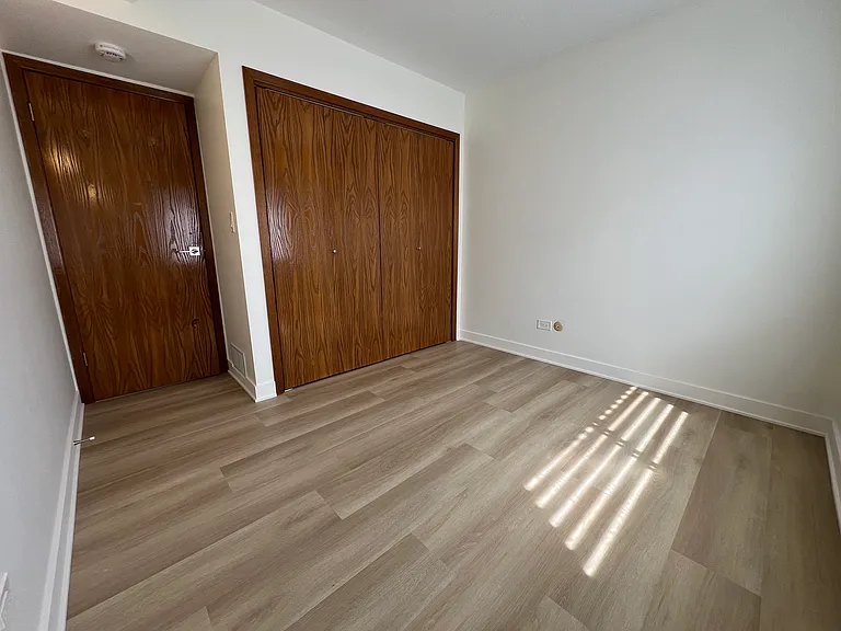 2416 W Foster Ave #1N — Photo 25