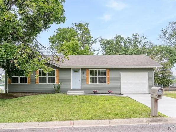 10 Jade Ln, Washington, MO 63090