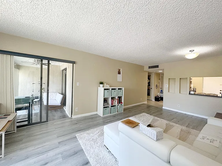 2312 S Cypress Bend Dr #209 — Photo 20