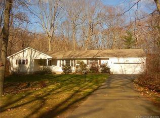 20 Squires Rd, Madison, CT 06443