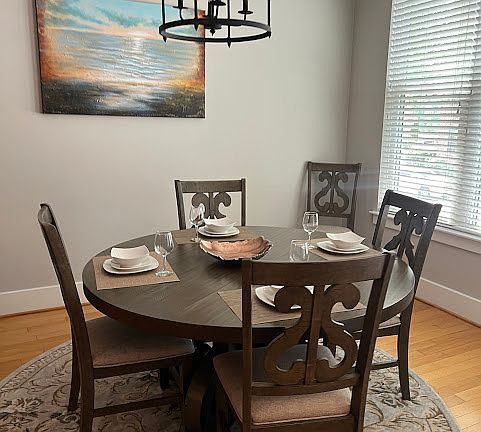 4th image of 300 Finsbury St APT 107