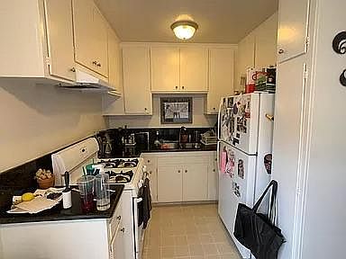 5th image of 1339 Federal Ave