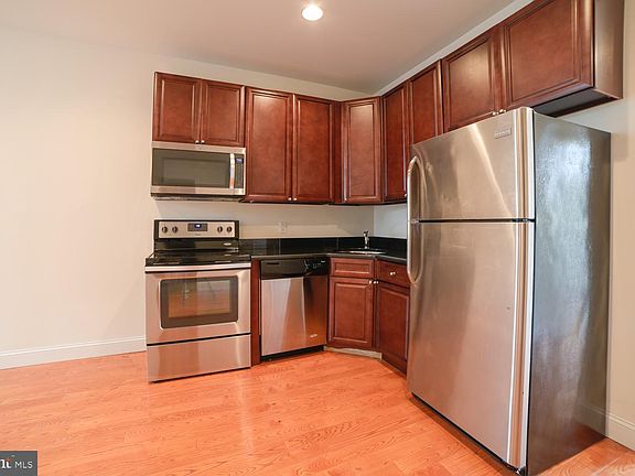 5th image of 1735 W Diamond St