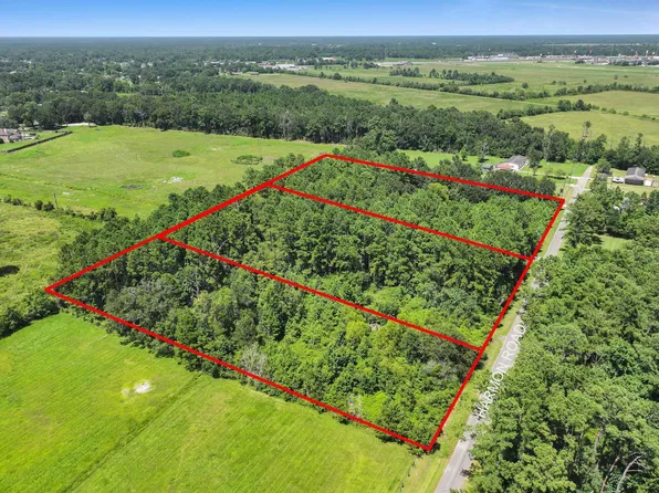 5266 Harmon Rd, Orange, TX 77630