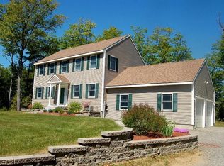 18 Kooaukee Ct, Strafford, NH 03884