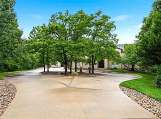 5630 Legler St, Shawnee, KS 66217