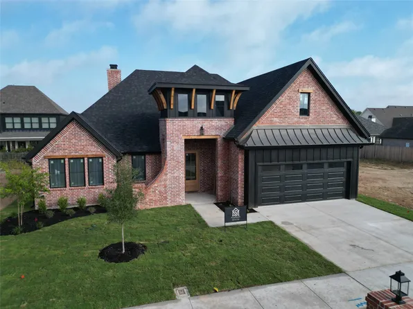 13009 Rainier Dr, Woodway, TX 76712