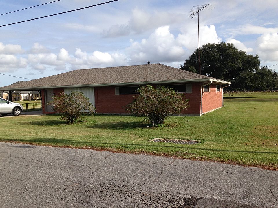 1st image of 105 Donna Lee Dr