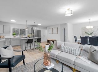 7832 Sugarloaf Trl, Minneapolis, MN 55444