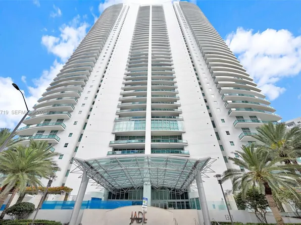 1331 Brickell Bay Dr APT 3607, Miami, FL 33131