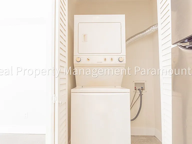 8573 Horner Street — Photo 8