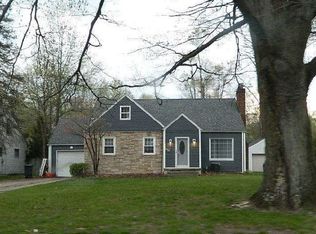 3628 Hopkins Rd, Youngstown, OH 44511