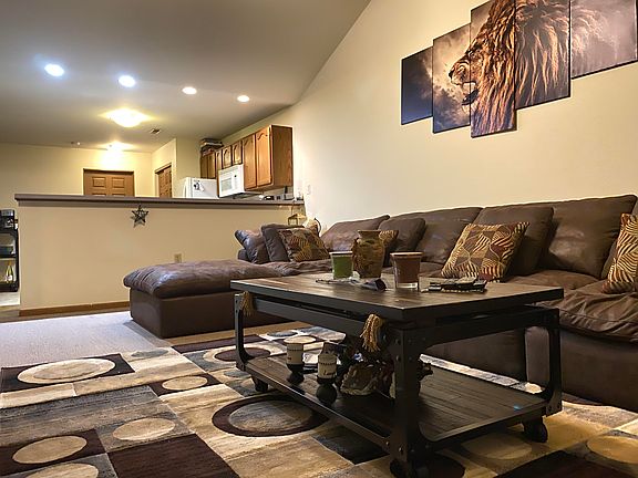 3rd image of 6080 S Crosswinds Dr Unit 4