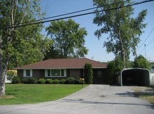 201 Rock Springs Dr, Kingsport, TN 37660