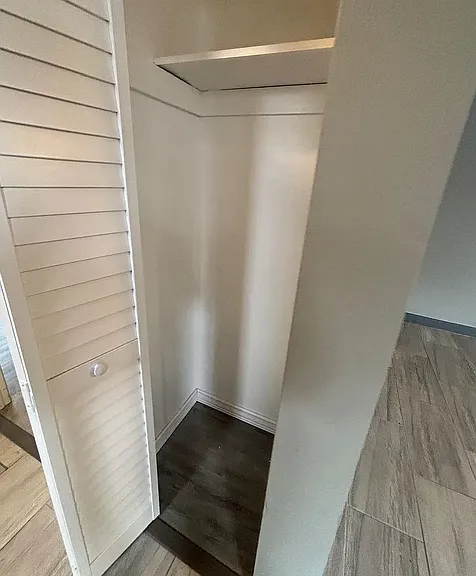 713 Broadway #D5 — Photo 8