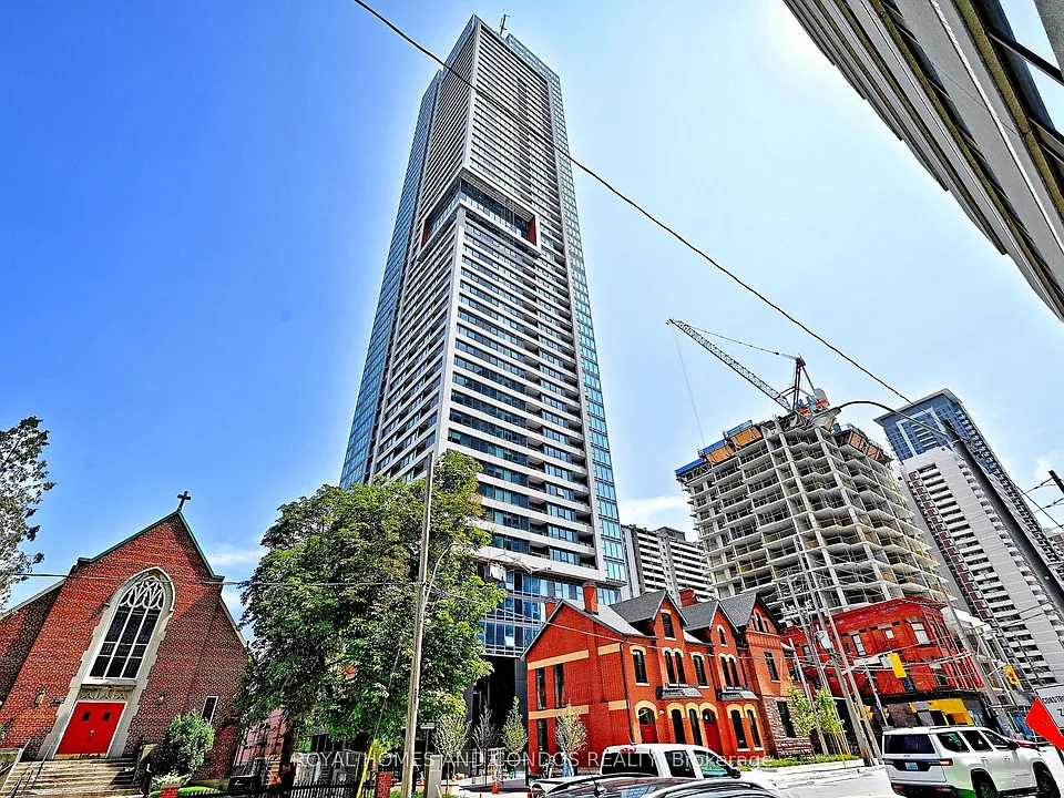 609 Sherbourne St #5006