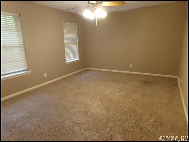 5800 N Walnut Rd — Photo 16