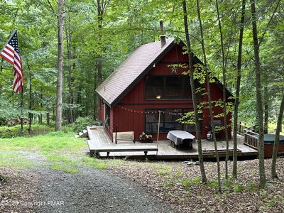 212 Otter Ln, Bushkill, PA, 18324