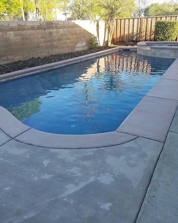 2nd image of 2249 Hampshire Dr