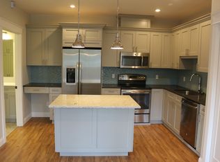 1928 Mountain View Ave W, University Place, WA 98466