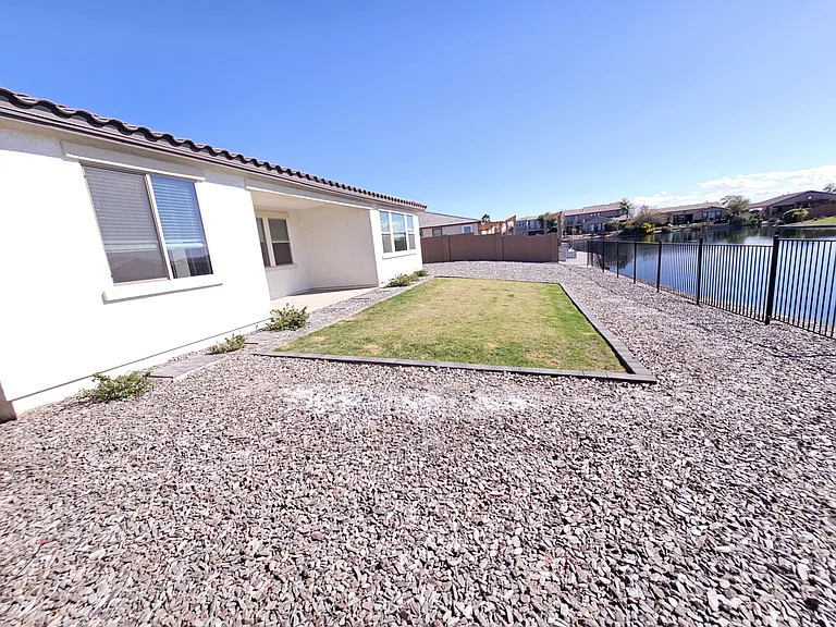 22268 N Risa Dr — Photo 46