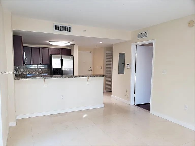 2740 SW 28th Ter #209 — Photo 4