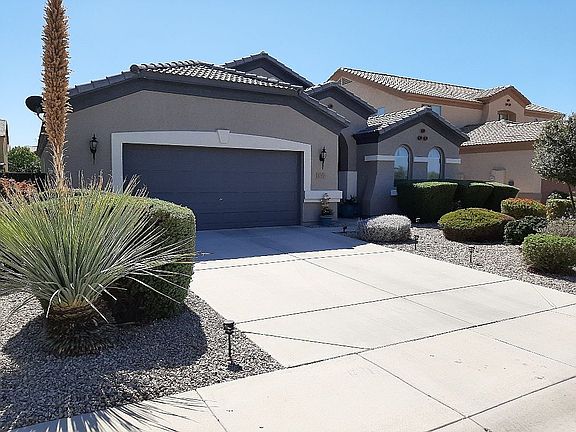 Large 2 car garage