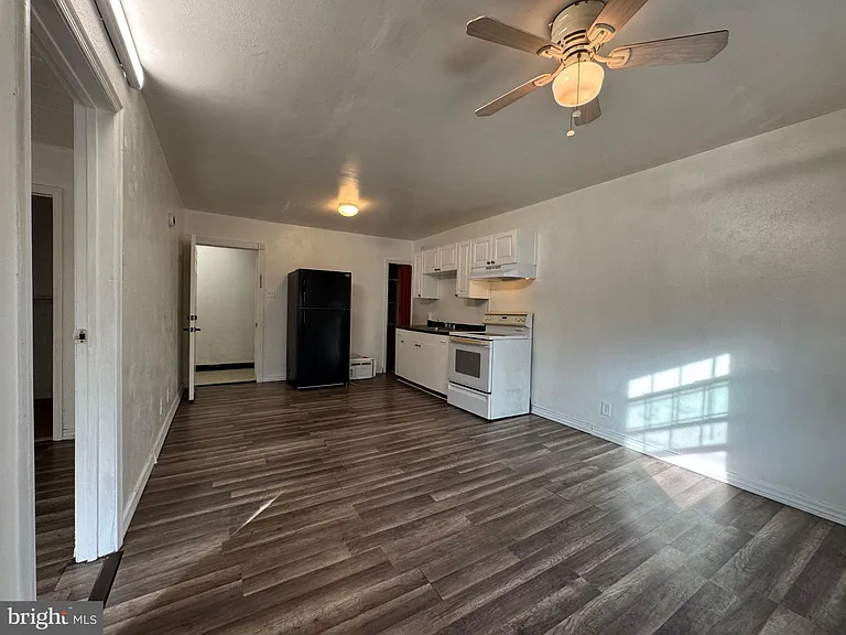 222 Long Ln #2F — Photo 5