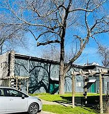 2 bed, 1.0 bath, 750 sqft, $1,900 — Photo 1