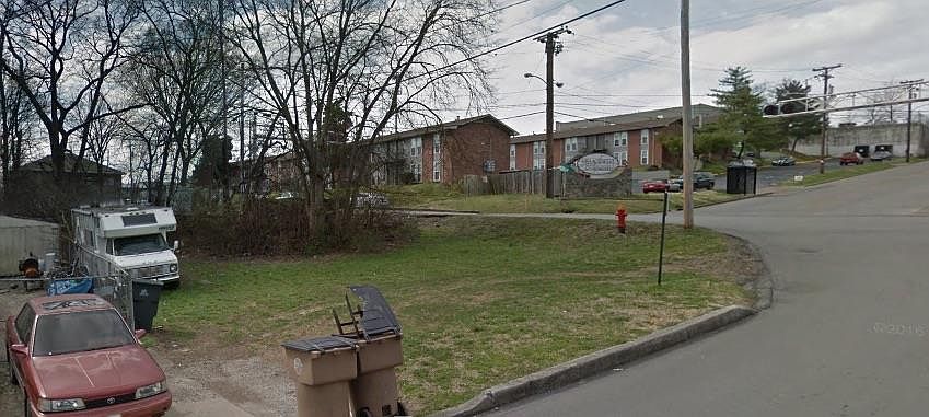 2nd image of 4313 Albion St