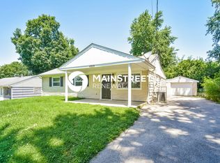 4809 Granada Dr, Louisville, KY 40272