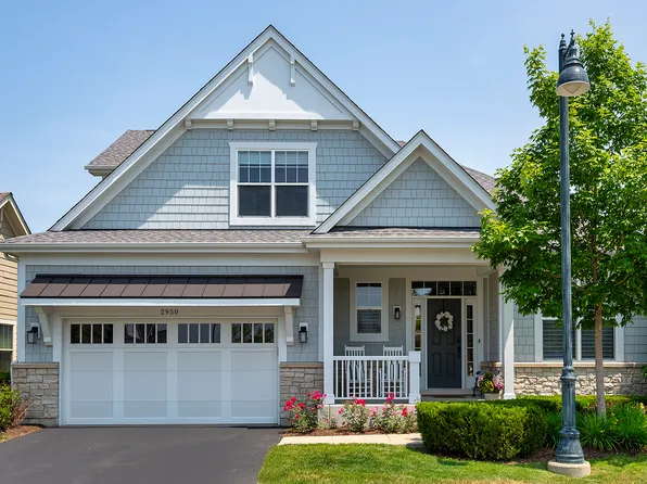 2950 Wilson Ln, Glenview, IL 60026