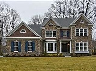 2408 Cedar Ln, Vienna, VA 22180