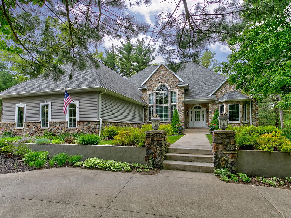 1st image of 7671 Wiczer Dr