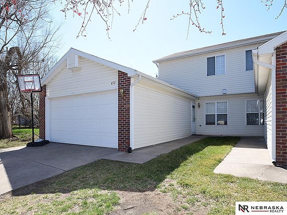 2nd image of 410 W Todd Cir