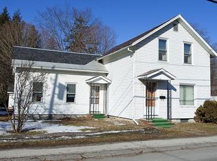 12 Caernarvon St, Fair Haven, VT 05743