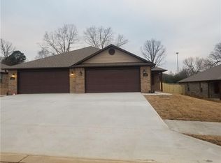 1218 Springhill Rd UNIT B, Barling, AR 72923